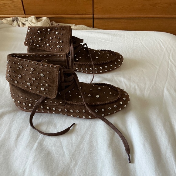 Real suede, studded moccasin - Picture 2 of 6